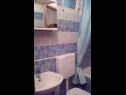 Appartamenti Biljana - 150m from beach: A1(2+1), A2(2+2), A3(5), A4(2+2) Gradac - Riviera Makarska  - Appartamento - A2(2+2): il bagno con la toilette