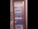 Appartamenti Biljana - 150m from beach: A1(2+1), A2(2+2), A3(5), A4(2+2) Gradac - Riviera Makarska  - Appartamento - A2(2+2): il bagno con la toilette