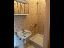 Appartamenti Biljana - 150m from beach: A1(2+1), A2(2+2), A3(5), A4(2+2) Gradac - Riviera Makarska  - Appartamento - A1(2+1): il bagno con la toilette