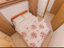 Appartamenti Srzi 1 - 200 m from sea: A4(2+2), A5(4) Makarska - Riviera Makarska  - Appartamento - A5(4): la camera da letto