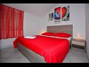 Appartamenti Marijo - 300 m from beach: A1(4+1) Makarska - Riviera Makarska  - Appartamento - A1(4+1): la camera da letto