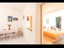 Appartamenti Tomislava - ground floor apartments: A1(2+1), A2(2+3) Makarska - Riviera Makarska  - Appartamento - A2(2+3): il soggiorno