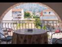 Appartamenti Ruza - sea view: A1(4), A2(4), A4(3+2), SA5(2), SA6(2+1), SA7(2), A8(2+2) Makarska - Riviera Makarska  - Studio appartamento - SA5(2): la terrazza