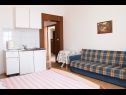Appartamenti Ruza - sea view: A1(4), A2(4), A4(3+2), SA5(2), SA6(2+1), SA7(2), A8(2+2) Makarska - Riviera Makarska  - Studio appartamento - SA6(2+1): la camera da letto