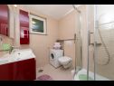 Appartamenti Palmina - comfort apartment: A1 veliki (6),  A2 žuti (4+1), A3 lila (2), SA4 bijeli (2) Makarska - Riviera Makarska  - Studio appartamento - SA4 bijeli (2): il bagno con la toilette