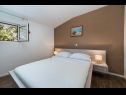 Appartamenti Dolo - in centre: A1(5), A2(5) Makarska - Riviera Makarska  - Appartamento - A1(5): la camera da letto
