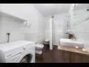 Appartamenti Dolo - in centre: A1(5), A2(5) Makarska - Riviera Makarska  - Appartamento - A1(5): il bagno con la toilette