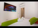 Appartamenti Maka - city centar: A1(4+2), A2(2+2), A3(4+2), A4(2+2), A5(4+2), A6(4+1) Makarska - Riviera Makarska  - Appartamento - A3(4+2): la camera da letto