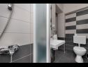 Appartamenti Prgo - close to center & parking: A(6) Makarska - Riviera Makarska  - Appartamento - A(6): il bagno con la toilette