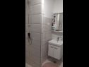 Appartamenti Vela - with own parking: A1(2) Podgora - Riviera Makarska  - Appartamento - A1(2): il bagno con la toilette