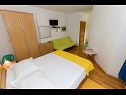 Appartamenti Cobra - excellent location: A1(2+2), SA2(2+1), A4(4+2) Tucepi - Riviera Makarska  - Studio appartamento - SA2(2+1): l’intreno