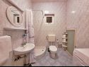 Appartamenti Ivo - with pool: A1(6+1) Tucepi - Riviera Makarska  - Appartamento - A1(6+1): il bagno con la toilette