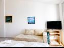 Appartamenti Tomo - 10 m from beach: A1(2+2), SA2(2) Zaostrog - Riviera Makarska  - Studio appartamento - SA2(2): l’intreno