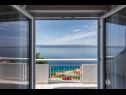 Appartamenti Nina - sea view family apartments SA1A(3), A1Donji(2+1), A3(6), A4(4+1), A5(6), A6(4) Celina Zavode - Riviera Omis  - Appartamento - A4(4+1): la terrazza