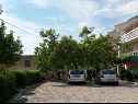 Appartamenti Boro - sea view SA1(3), SA2(3), SA3(3) Dugi Rat - Riviera Omis  - il parcheggio