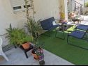 Appartamenti Renko - free parking : A1(2+2) Omis - Riviera Omis  - la terrazza