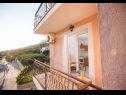 Appartamenti Sea View - 250 m from sea: A1 Grande(7+1), A2 Vila Jadrana(2+1) Suhi Potok - Riviera Omis  - Appartamento - A2 Vila Jadrana(2+1): la terrazza