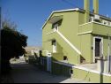 Appartamenti Don - 90m from the sea: A4(5), SA1 2S(2), SA2 2R(2) Dinjiska - Isola di Pag  - la casa