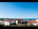 Appartamenti ErikaS - 100m from sea: A2(2), A4(4), A5(2), A6(4) Novalja - Isola di Pag  - lo sguardo (casa e dintorni)