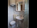Appartamenti Branko A1(4+2), A3(4+2), A4(2+2) Povljana - Isola di Pag  - Appartamento - A3(4+2): il bagno con la toilette