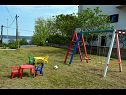 Appartamenti Maja - peaceful and quiet location A1(4+1), A2(2+2) Dobropoljana - Isola di Pasman  - parco giochi per i bambini