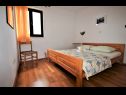 Appartamenti Maja - peaceful and quiet location A1(4+1), A2(2+2) Dobropoljana - Isola di Pasman  - Appartamento - A1(4+1): la camera da letto