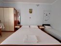 Appartamenti Bor - 20 meters from beach: SA3(2+1), A1(4+1), A2(4+1) Kraj - Isola di Pasman  - Studio appartamento - SA3(2+1): la camera da letto