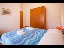 Appartamenti Den - 100 m from sea: A1(2+2), A2(2+2), A3(2+1) Pasman - Isola di Pasman  - Appartamento - A3(2+1): la camera da letto