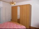 Appartamenti Mirko - 100m from beach: A1(4+3), A2(4+1) Ugrinic - Isola di Pasman  - Appartamento - A1(4+3): la camera da letto
