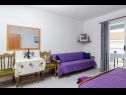 Appartamenti Jaki - 150 m from beach A1(4), SA2(2+1), A3(4), A4(4), SA5(3) Orebic - Peninsola di Peljesac  - Studio appartamento - SA2(2+1): la camera da letto