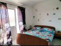 Appartamenti Jaki - 150 m from beach A1(4), SA2(2+1), A3(4), A4(4), SA5(3) Orebic - Peninsola di Peljesac  - Appartamento - A3(4): la camera da letto
