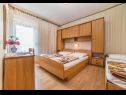 Appartamenti Duša - with great view: A1(4+1), A3 I kat(2+1), A2 II kat(2+1) Banjol - Isola di Rab  - Appartamento - A3 I kat(2+1): la camera da letto