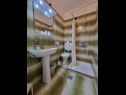 Appartamenti Ninko - comfortable: A1(8) Palit - Isola di Rab  - Appartamento - A1(8): il bagno con la toilette