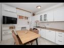 Appartamenti Mar- 150 m from sea A1(4), A2(4), A3(4), A4(2), A5(2) Palit - Isola di Rab  - Appartamento - A1(4): la cucina con la sala da pranzo