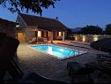 Casa vacanza Tihomir - with pool : H(6+2) Drnis - Riviera Sibenik  - Croazia - la casa