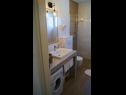 Appartamenti Mateo - 60m from sea: A1(4), A2(4) Primosten - Riviera Sibenik  - Appartamento - A1(4): il bagno con la toilette
