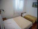 Appartamenti Zdrave - with parking; SA1(2+1), SA2(2+1), A3(4+1), A4(3+2) Rogoznica - Riviera Sibenik  - Appartamento - A4(3+2): la camera da letto
