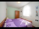 Appartamenti Marija - by the sea: A4(2+2), A5(2+2) Rogoznica - Riviera Sibenik  - Appartamento - A4(2+2): la camera da letto