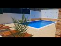 Casa vacanza Mary - with pool: H(8) Rogoznica - Riviera Sibenik  - Croazia - H(8): la piscina
