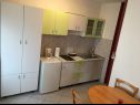 Appartamenti Ivan - with free parking: A2(2+1) Tribunj - Riviera Sibenik  - Appartamento - A2(2+1): la cucina