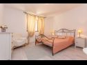 Appartamenti Sand - with parking; A1(4+1) Vodice - Riviera Sibenik  - Appartamento - A1(4+1): la camera da letto