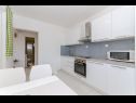 Appartamenti Lucija  - apartment with Pool: A1(4) Rogac - Isola di Solta  - Appartamento - A1(4): la cucina