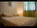 Appartamenti Daira - great location A1(2), A2(2), A3(4) Stomorska - Isola di Solta  - Appartamento - A1(2): la camera da letto