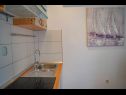 Appartamenti Daira - great location A1(2), A2(2), A3(4) Stomorska - Isola di Solta  - Appartamento - A3(4): la cucina