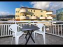 Appartamenti Niko - modern: SA1(2), A2(2+2), A3(2+2), A4(4+2) Kastel Luksic - Riviera Split  - Studio appartamento - SA1(2): la terrazza