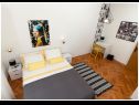 Appartamenti Ivan - modern: A1(6+2) Kastel Luksic - Riviera Split  - Appartamento - A1(6+2): la camera da letto