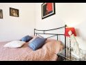  Monika - free parking: A1(2+1) Kastel Luksic - Riviera Split  - Appartamento - A1(2+1): la camera da letto