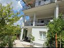 Appartamenti Jurica - 100 m from sea: A1(4+2), SA2(2), A3(2+2) Kastel Novi - Riviera Split  - la casa