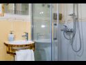 Appartamenti Jurica - 100 m from sea: A1(4+2), SA2(2), A3(2+2) Kastel Novi - Riviera Split  - Appartamento - A3(2+2): il bagno con la toilette