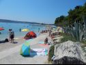 Appartamenti Jurica - 100 m from sea: A1(4+2), SA2(2), A3(2+2) Kastel Novi - Riviera Split  - la spiaggia
